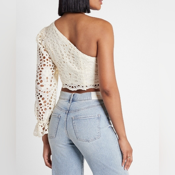 Express Limited Edition Eyelet Top - Picture 3 of 10